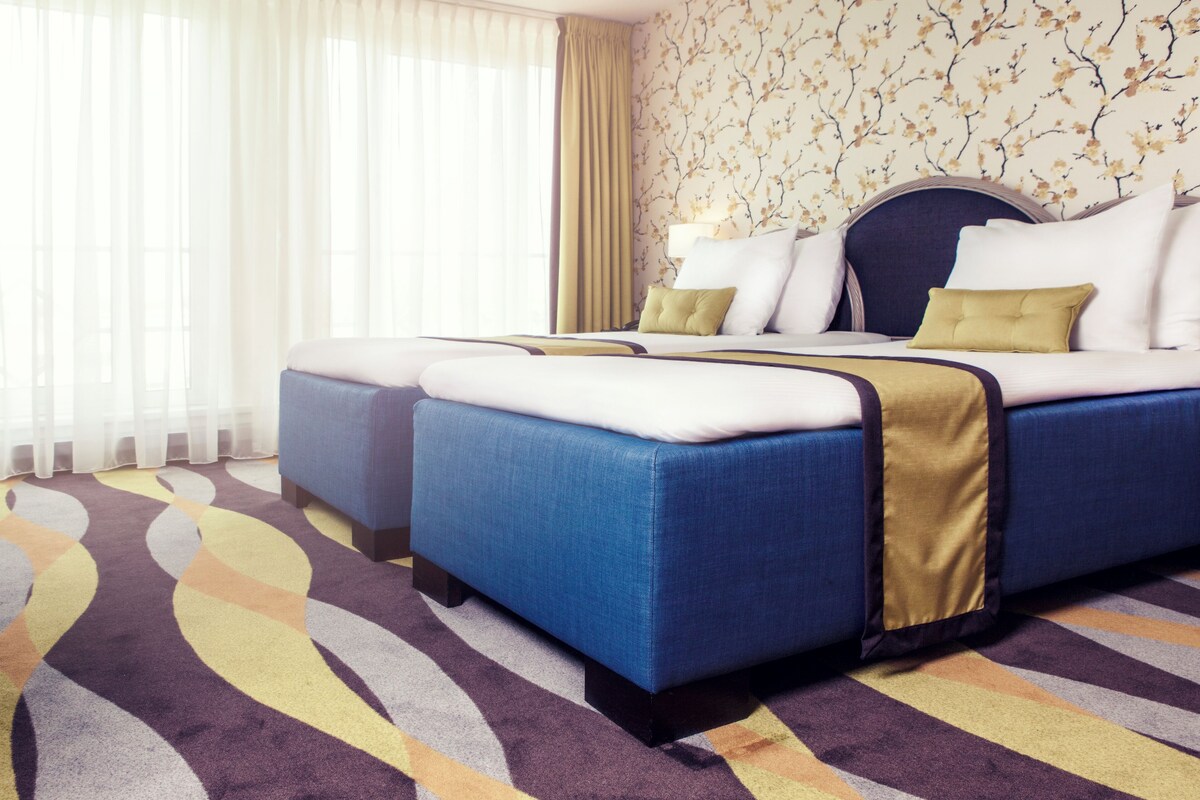 Superior Room | Premium bedding, down comforters, in-room safe, desk