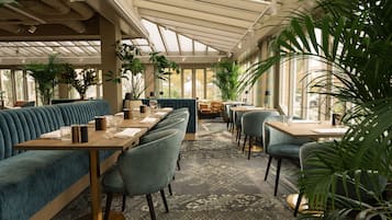 Der serveres morgenmad, frokost og aftensmad