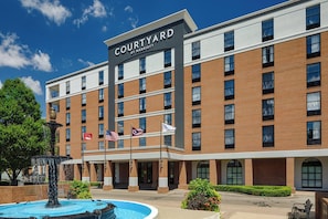 View from property - Courtyard by Marriott Springfield Downtown (Springfield)