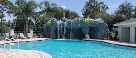 Outdoor pool, open 8:00 AM to 10:00 PM, pool umbrellas, sun loungers