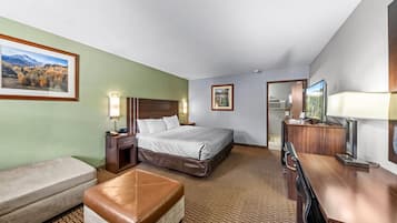 Habitación, 1 cama King size, con acceso para personas discapacitadas, para no fumadores | Escritorio, tabla de planchar con plancha, camas extra y wifi gratis