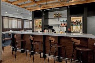 Bar (en la propiedad)