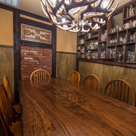 Wild Bear Inn - Image 27