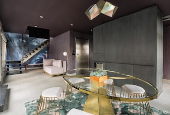 Frette Italian sheets, premium bedding, minibar, in-room safe at The Time New York, part of JdV by Hyatt