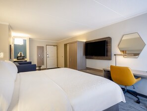 In-room safe, desk, laptop workspace, iron/ironing board - Holiday Inn Express & Suites Greensboro-(I-40 Wendover) by IHG (Greensboro)