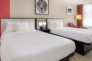 Premium bedding, Tempur-Pedic beds, in-room safe, individually decorated