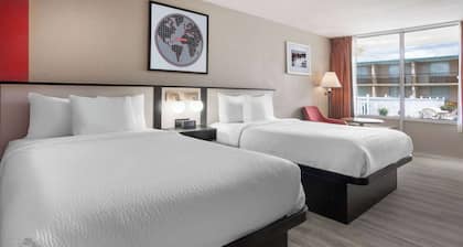 Ramada by Wyndham Rome / Verona