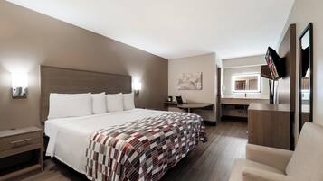 Superior Room, 1 King Bed, Non Smoking | Desk, blackout drapes, free WiFi, bed sheets