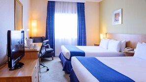 Desk, iron/ironing board, free cribs/infant beds, free WiFi - Holiday Inn London Brent Cross by IHG (London)