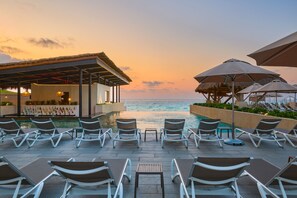 2 outdoor pools, cabanas (surcharge), pool umbrellas
