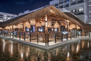 10 restaurants, spécialités Cuisine à base de fruits de mer