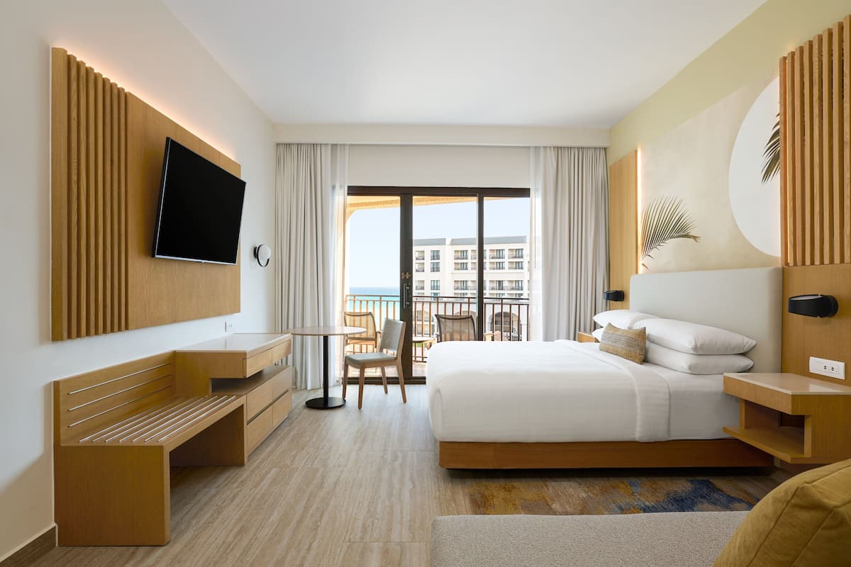 Ocean View, Guest Room, 1 King Bed | 海灘/海景