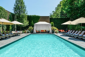 Seasonal outdoor pool, pool cabanas (surcharge), pool umbrellas