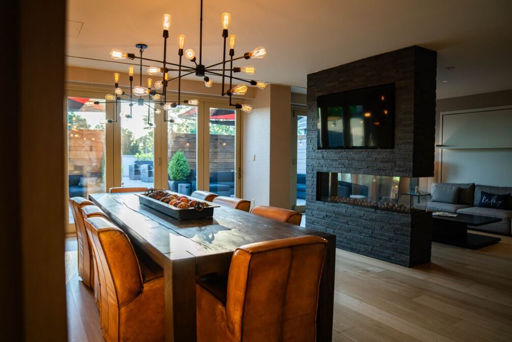 1 bedroom, egyptian cotton sheets, premium bedding, down duvets