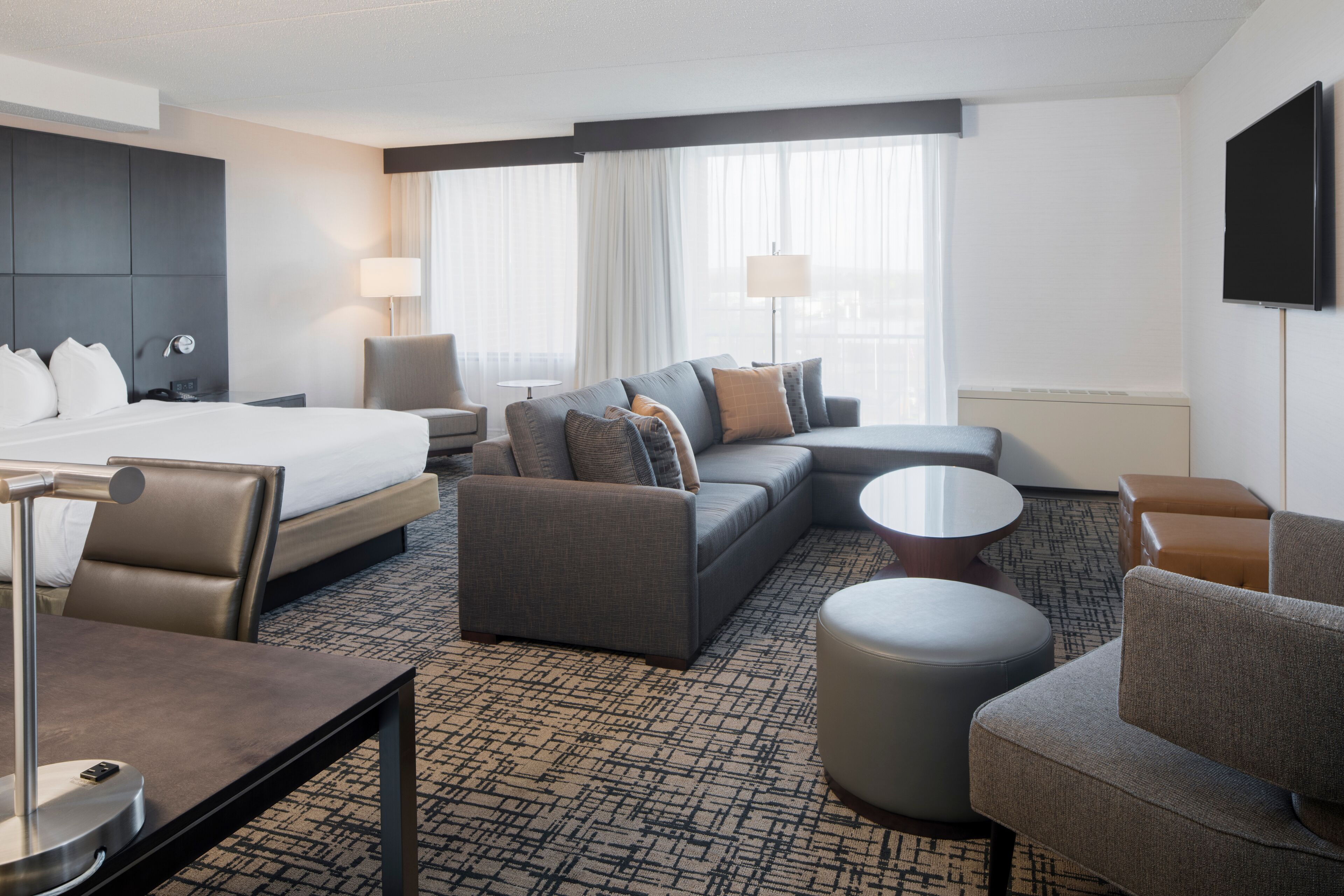 premium bedding, down duvets, pillow-top beds, in-room safe