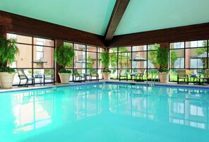Una piscina techada
