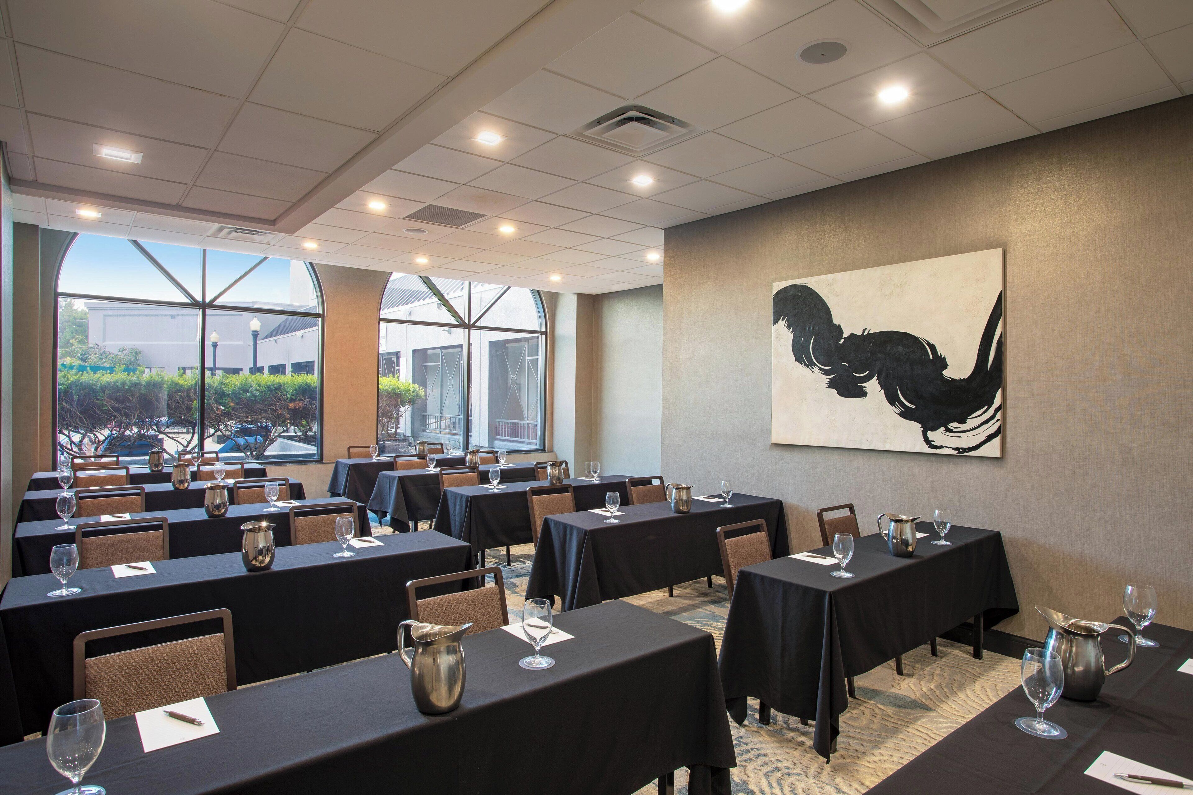 Photo - Sheraton Suites Columbus Worthington