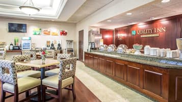 Free daily buffet breakfast