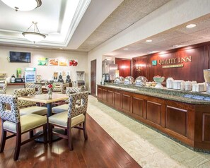 Free daily buffet breakfast
