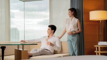 Premium bedding, minibar, in-room safe, desk