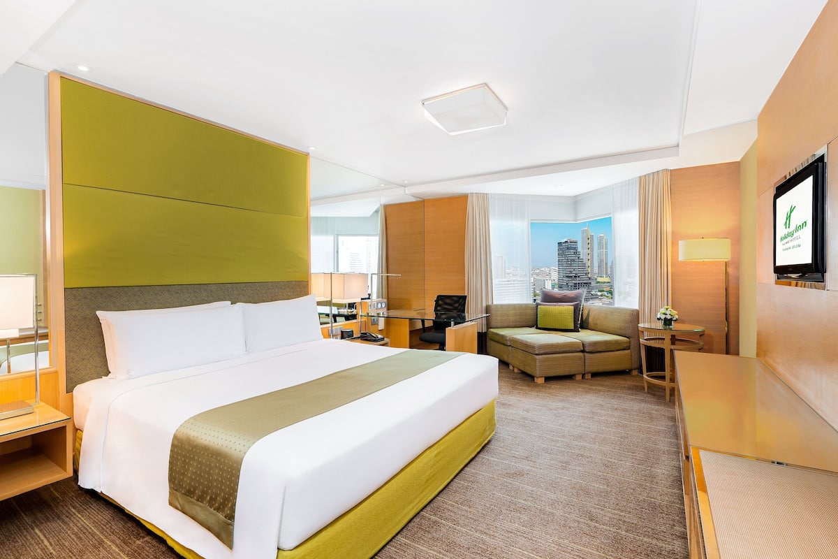 1 Schlafzimmer, hochwertige Bettwaren, Minibar, Zimmersafe