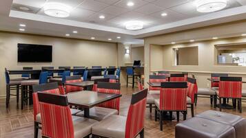 Free daily on-the-go breakfast