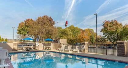 Comfort Inn Greensboro - Kernersville