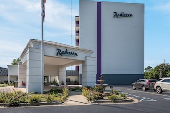 Radisson Hotel Grand Rapids Riverfront