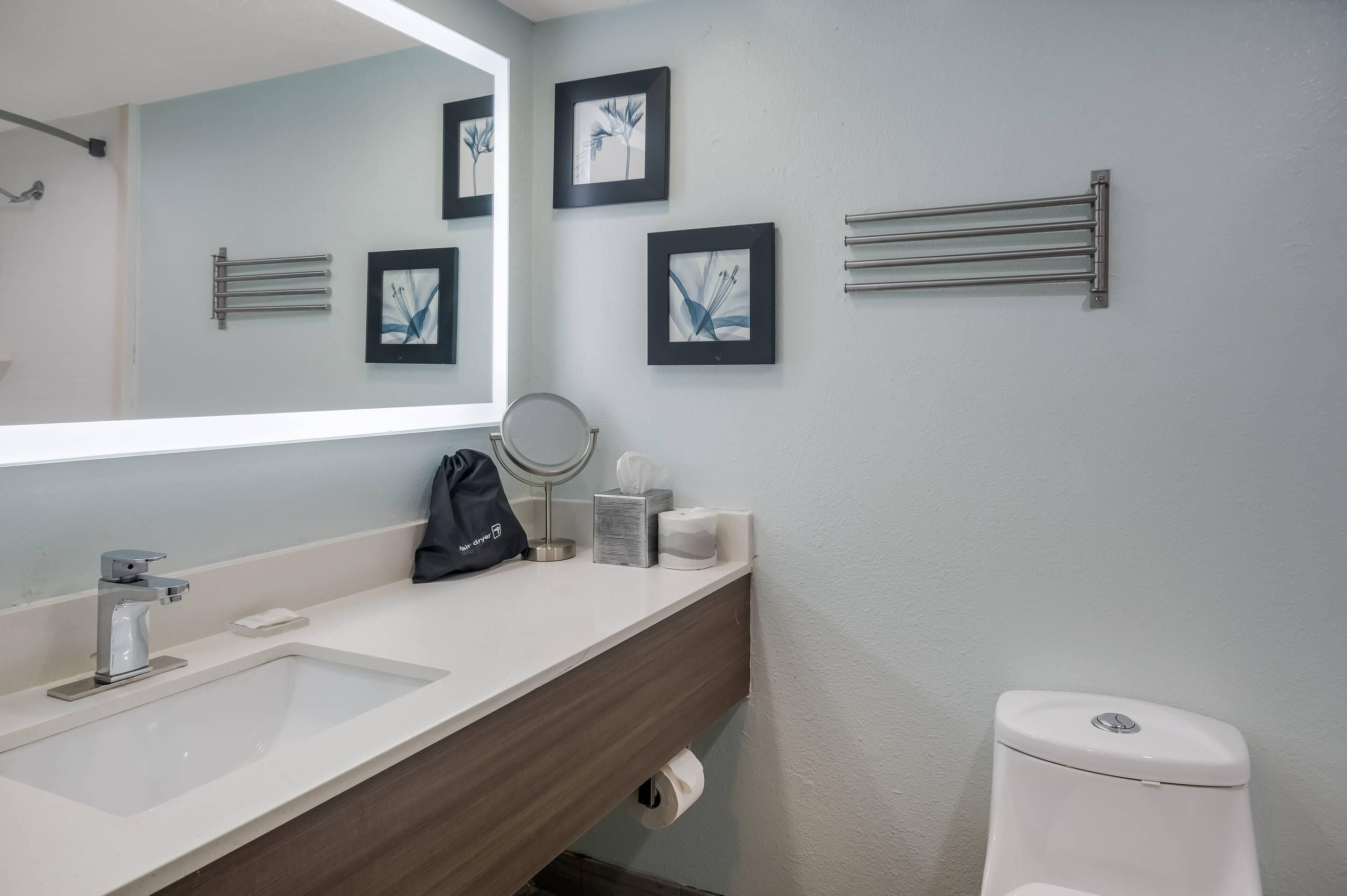 Photo - Radisson Hotel Grand Rapids Riverfront