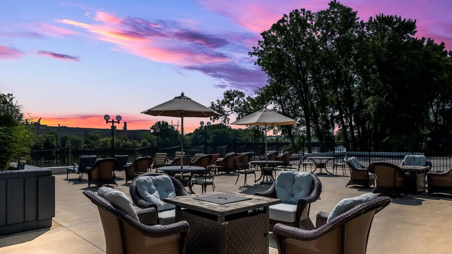 Radisson Hotel Grand Rapids Riverfront