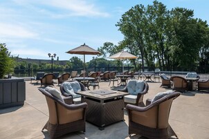 Una piscina cubierta