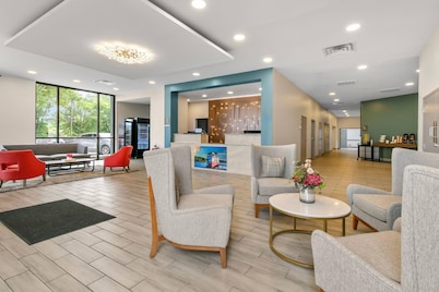 Comfort Inn & Suites