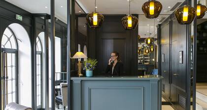 Neuville Arc de Triomphe