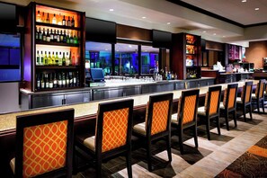 Lobby lounge - Sheraton Suites Orlando Airport (Orlando)