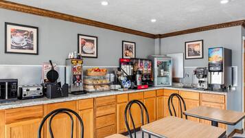 Dagelijks continentaal ontbijt inbegrepen