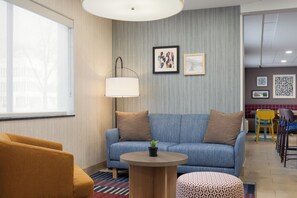 Exterior - Garner Hotel Provo South by IHG (Provo)