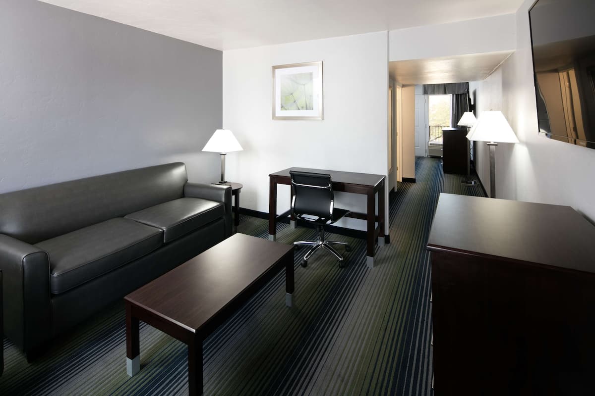 1 Schlafzimmer, Daunenbettdecken, Schreibtisch, Verdunkelungsvorhänge