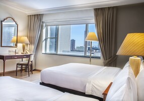 Habitacion Twin | Pemandangan jalan