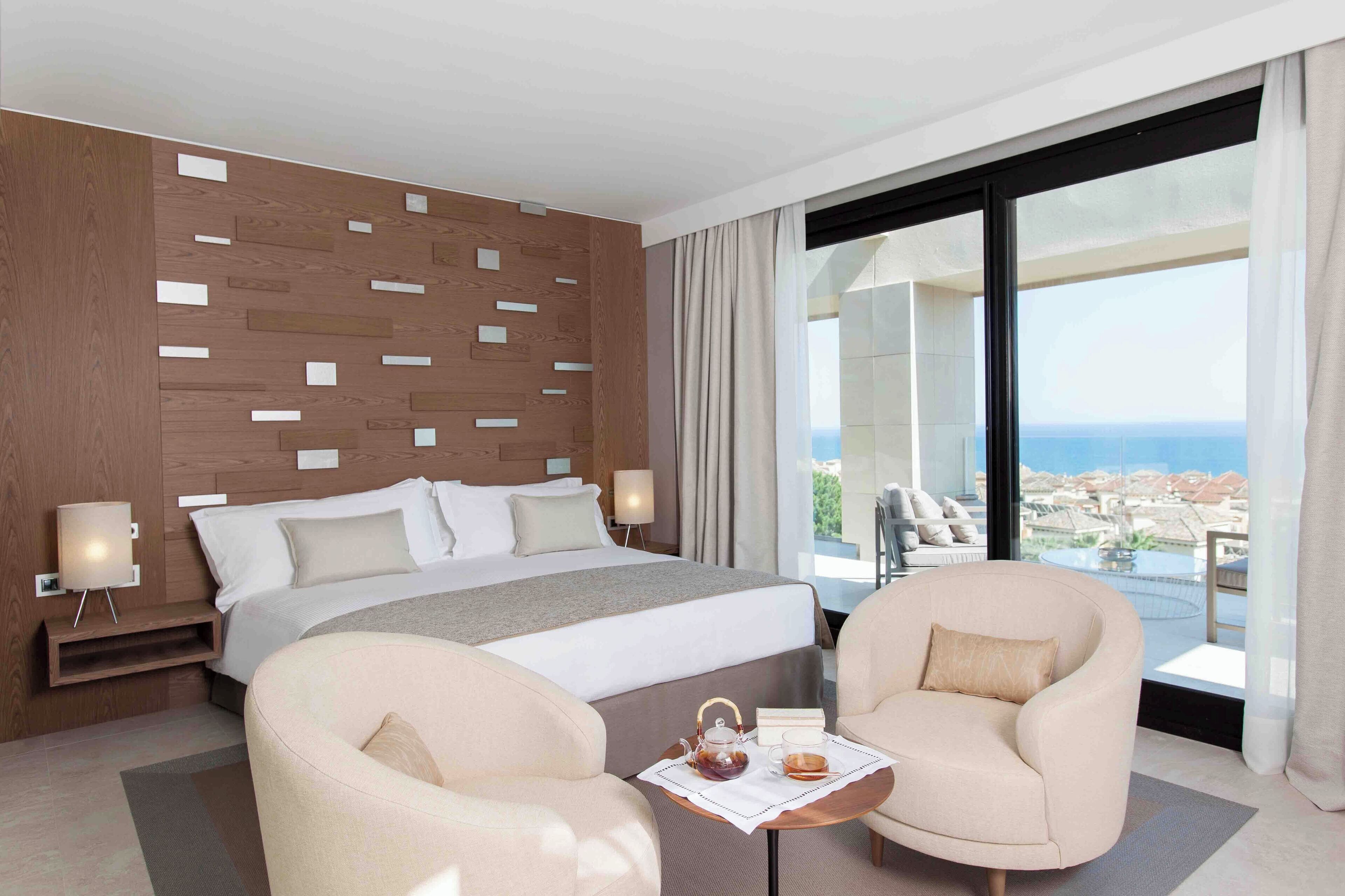 infinity pool grand suite sea view | terrace/patio