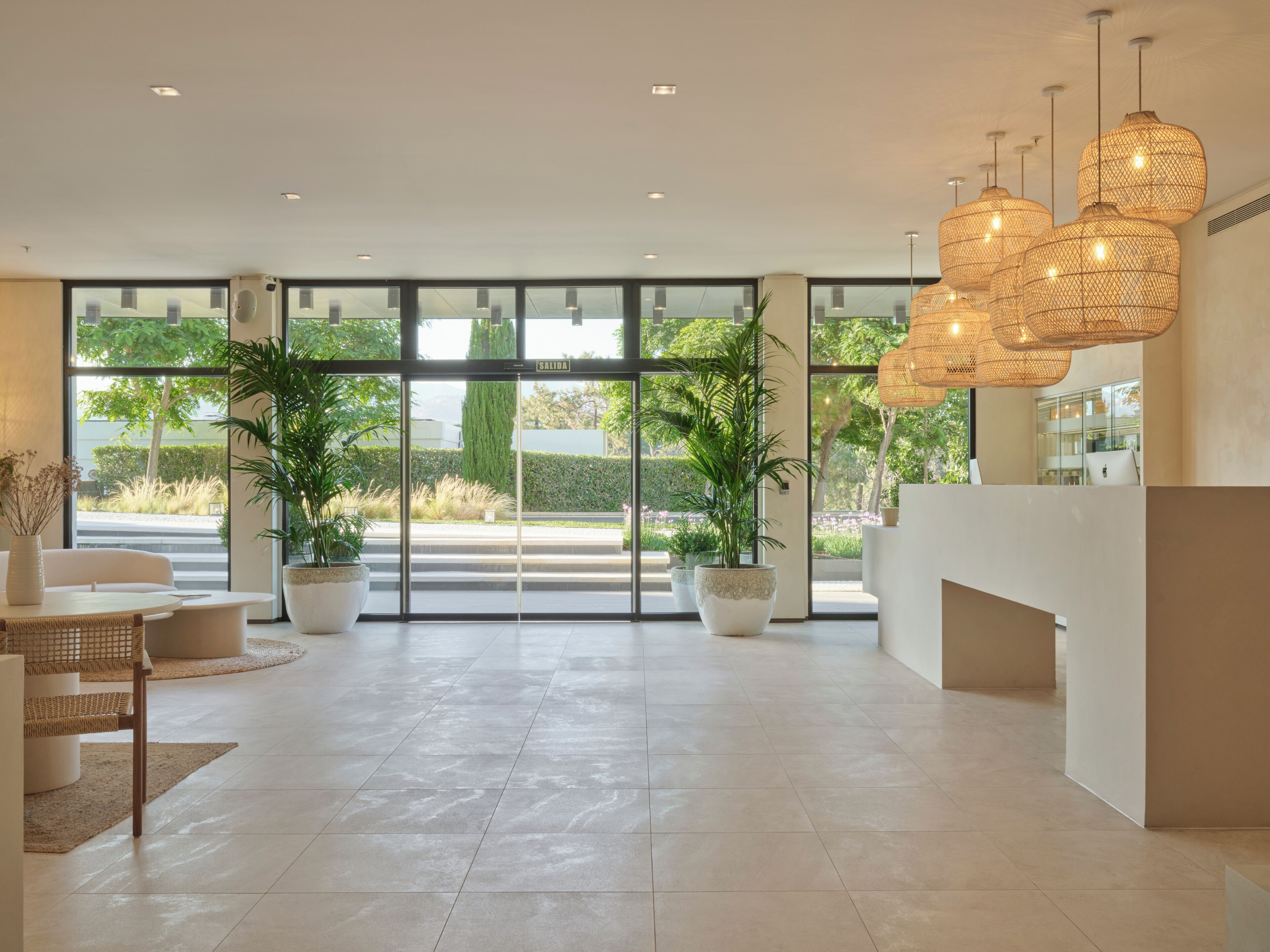 couples treatment room(s), sauna, hot tub, steam room