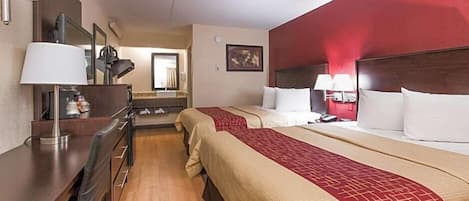 Escritorio, cortinas blackout, wifi gratis y ropa de cama