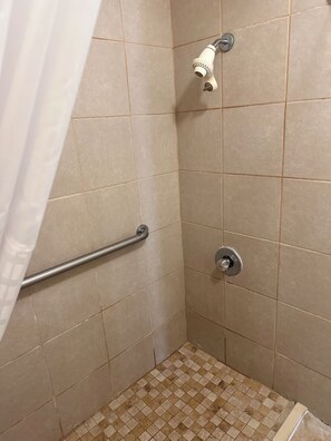 Room, 2 Queen Beds, Accessible, Non Smoking (Mobility) | Bathroom | Combined shower/tub, eco-friendly toiletries, towels