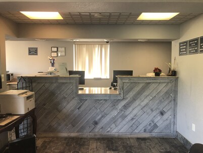 Travelodge by Wyndham Clarksville