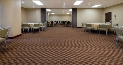 Red Roof Inn & Suites Newark - University