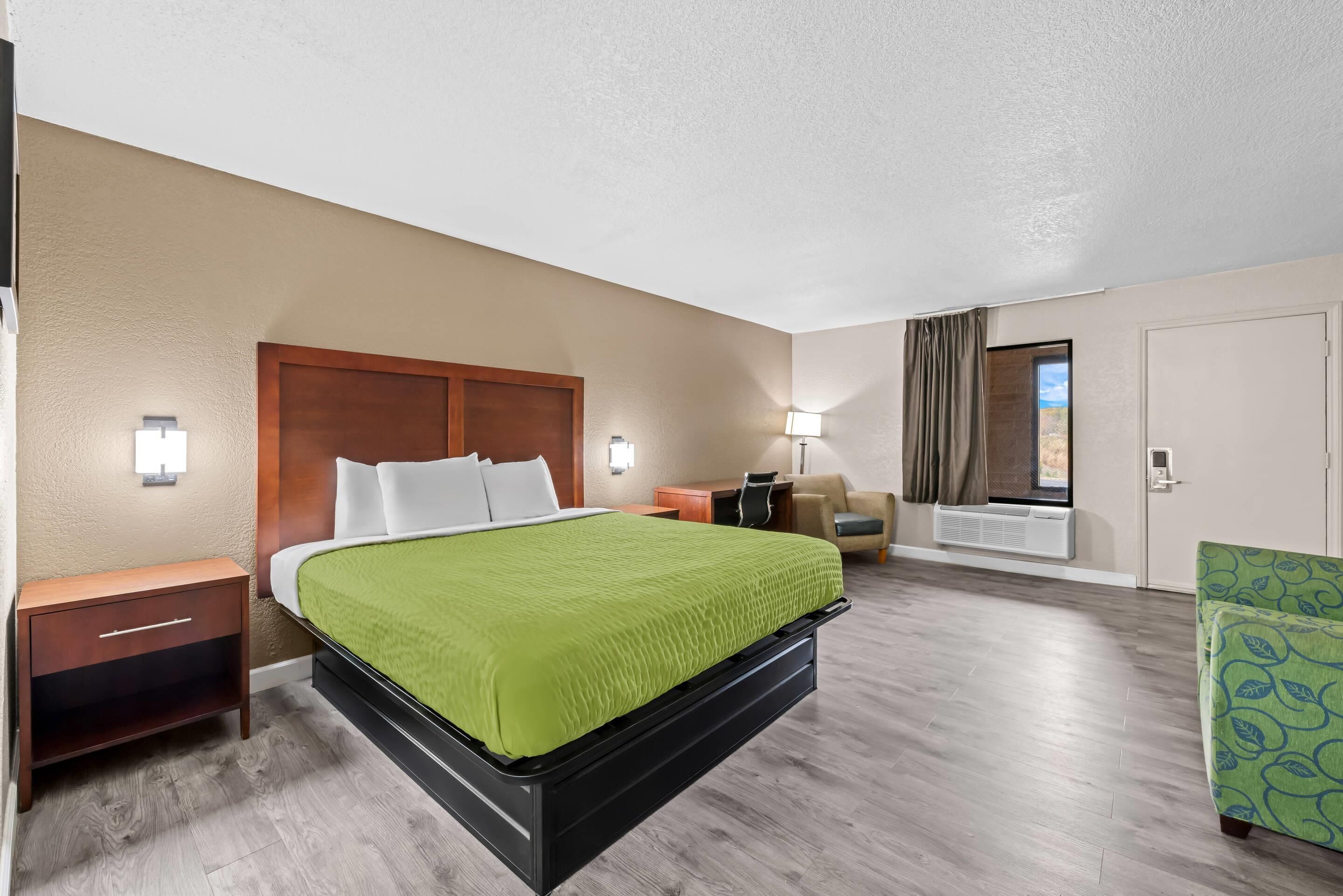 1 chambre, bureau, espace de travail pour ordinateur portable