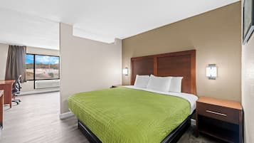 1 bedroom, desk, laptop workspace, free WiFi