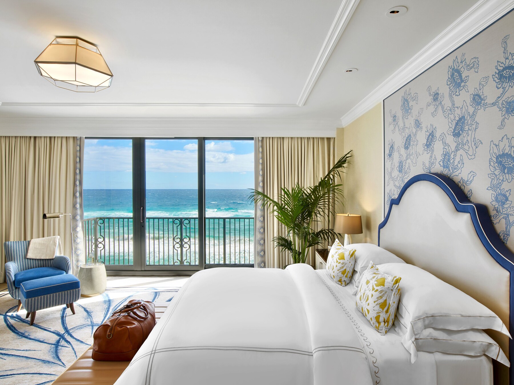 Junior Suite, Oceanfront (Atlantic) | Hypo-allergenic bedding, down comforters, minibar, in-room safe