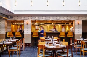 Bar (en la propiedad)