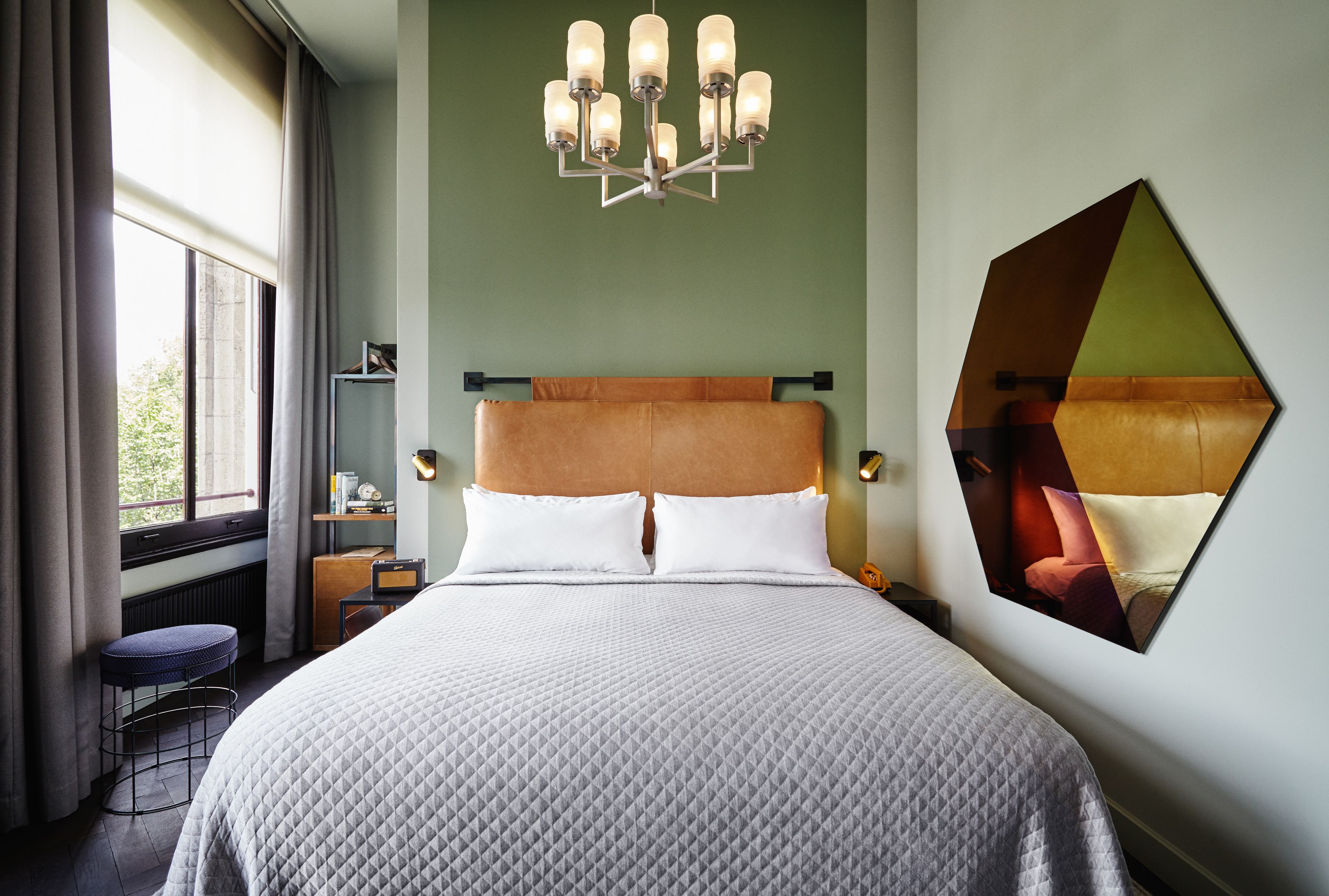 cosy | 1 bedroom, premium bedding, in-room safe, desk