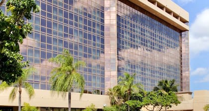 DoubleTree by Hilton Hotel Miami Airport & Convention Center